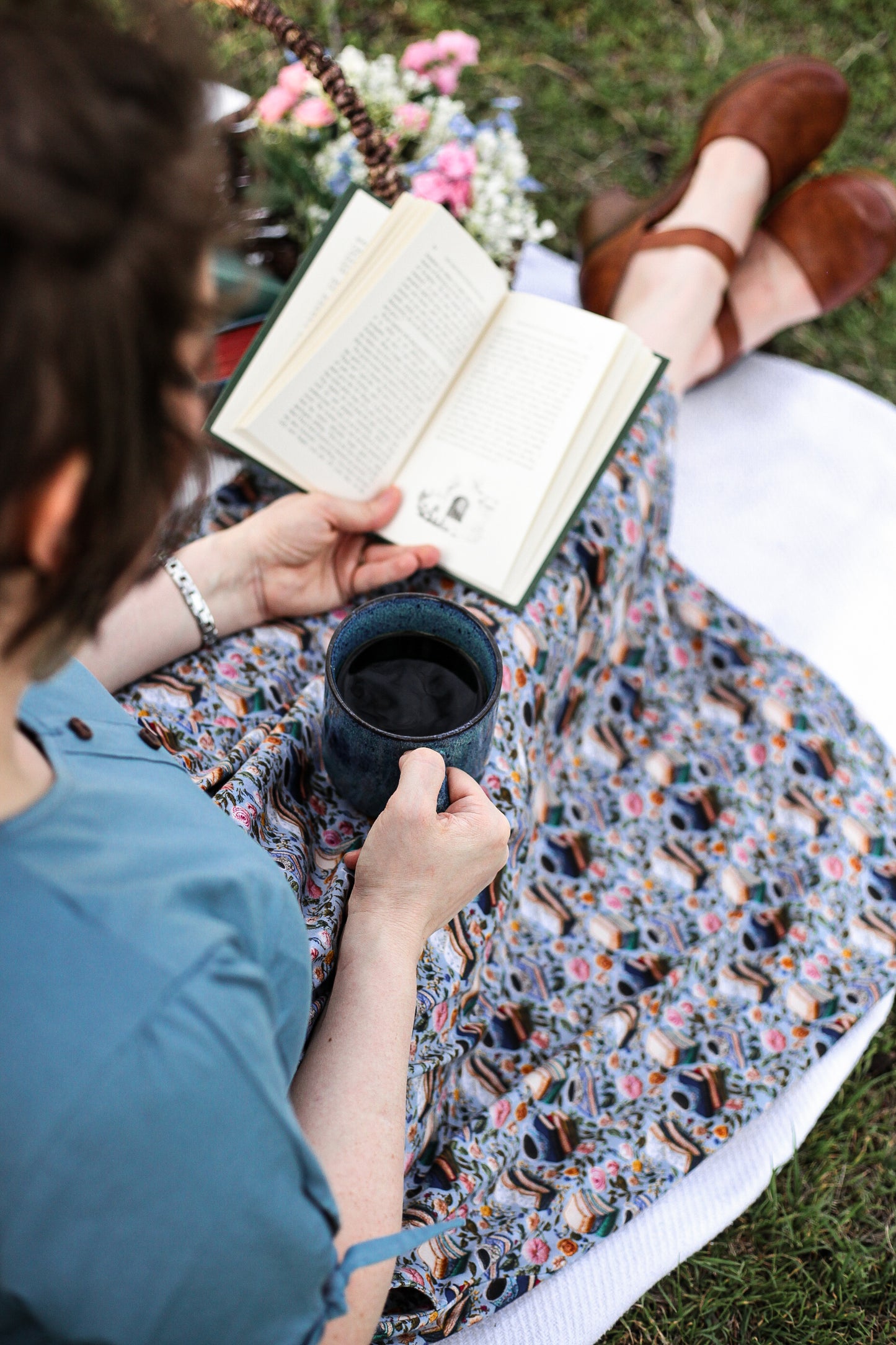 Pages & Posies ~ Rowena Midi