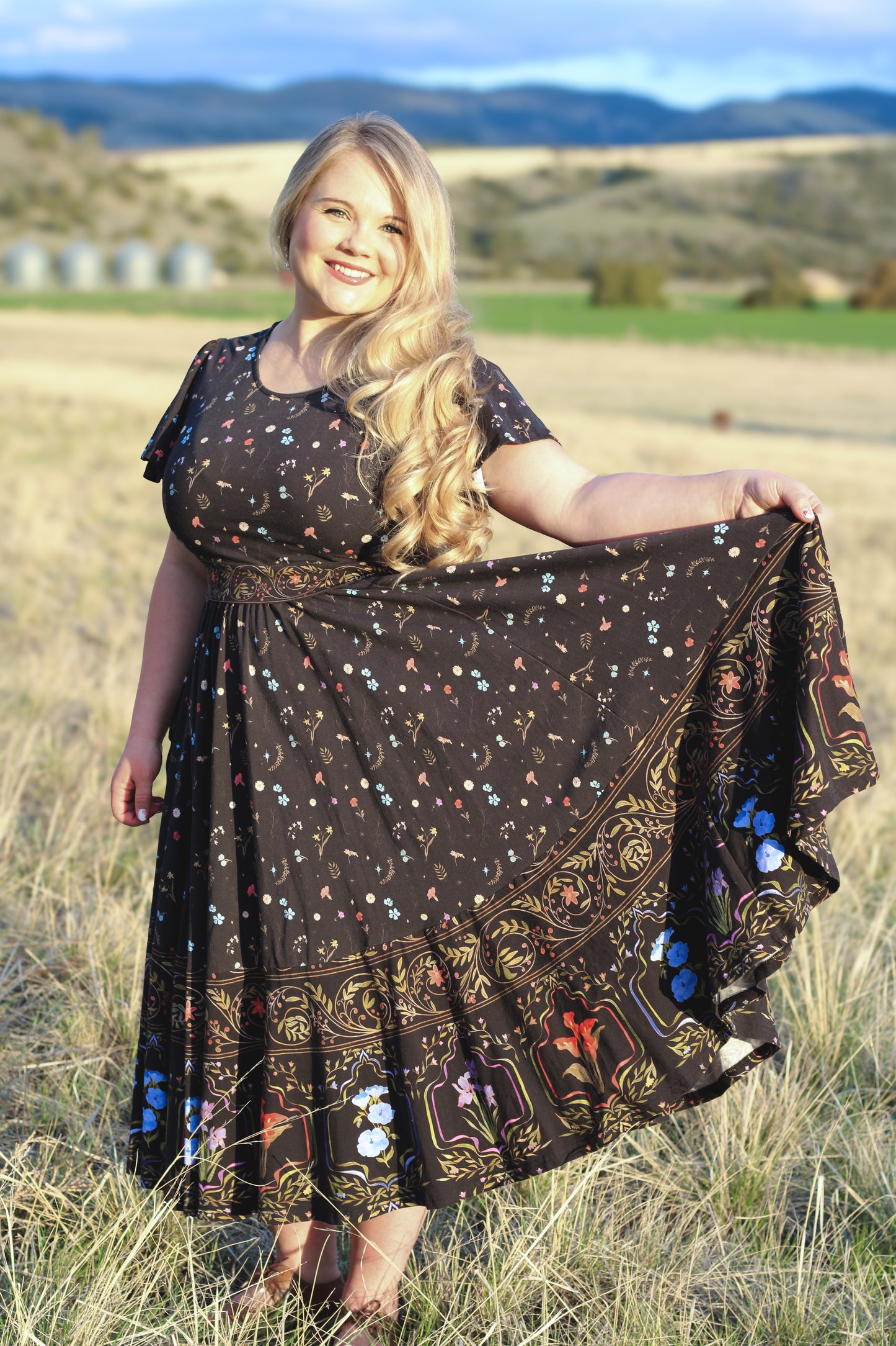 Romanian Rhapsody ~ Faye Dress