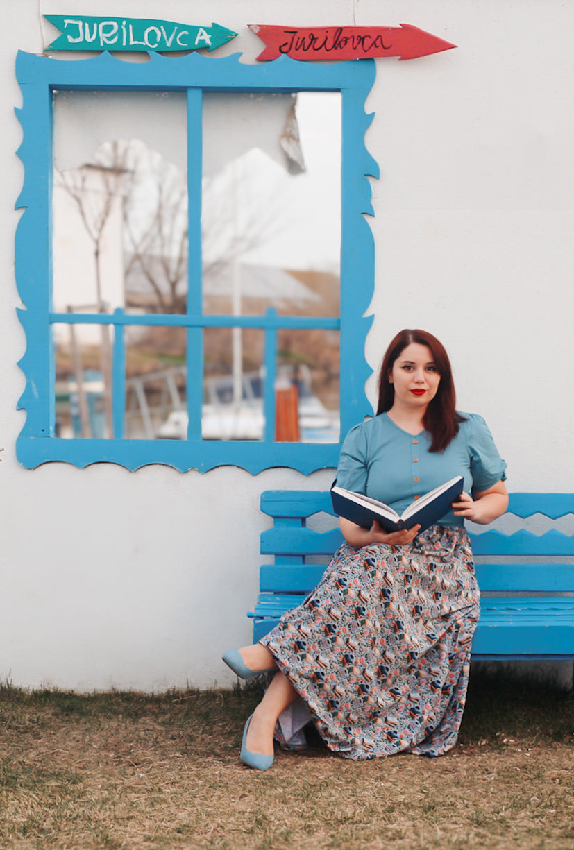 Pages & Posies ~ Rowena Maxi
