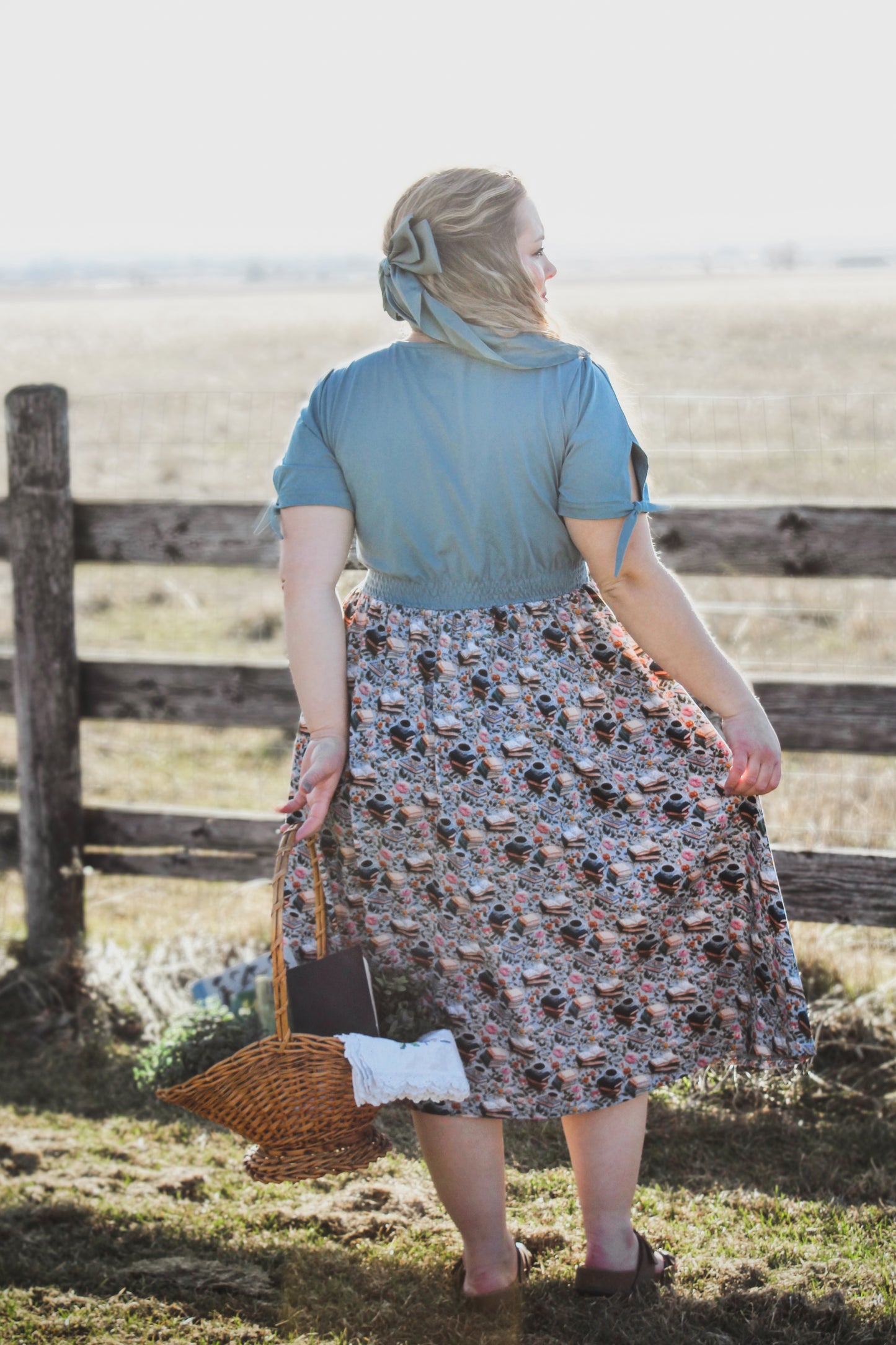 Pages & Posies ~ Rowena Midi
