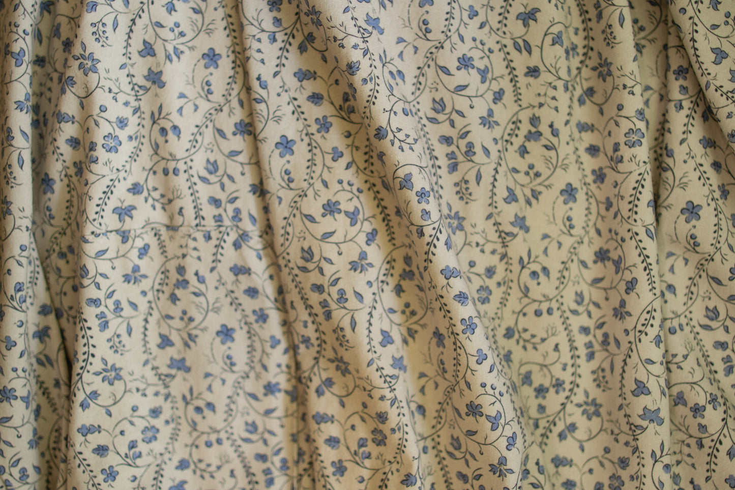 Dovewing Ivy ~ Windermere Dress