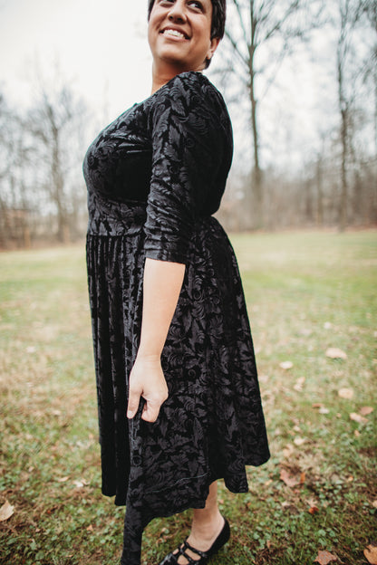 Noir Luxe ~ Windermere Dress