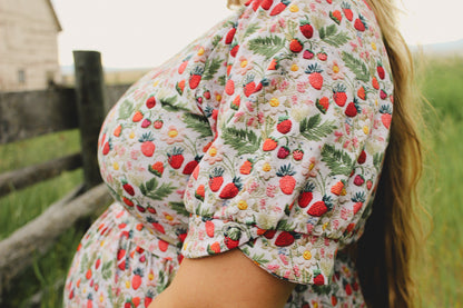 Strawberry Serenity ~ Sweetheart Maxi