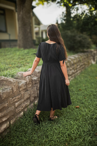Ebony ~ Hearthside Dress