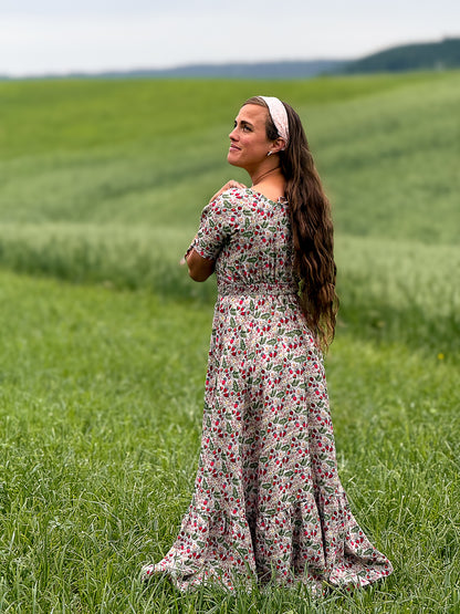 Strawberry Serenity ~ Folklore Maxi