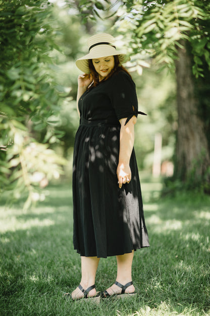 Ebony ~ Hearthside Dress