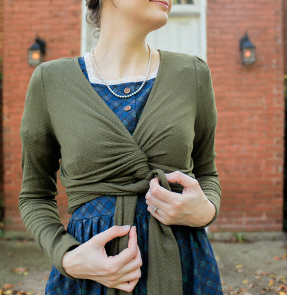 Poised Wrap