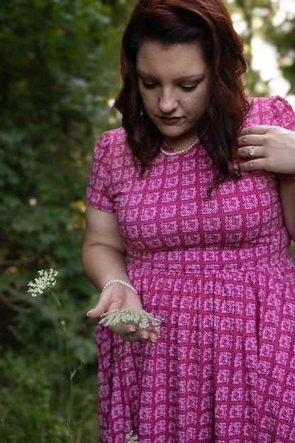 Daisy Mosaïque ~ Canterbury Classic Dress
