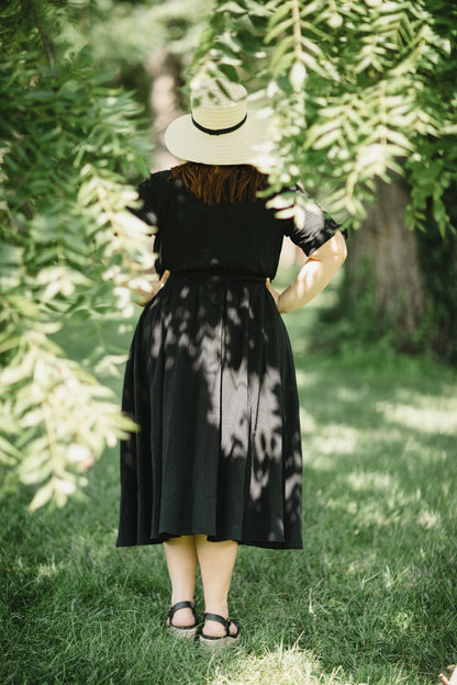 Ebony ~ Hearthside Dress
