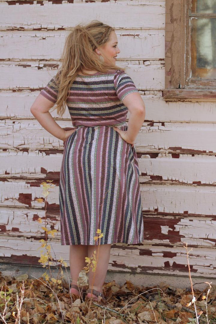 Beekeeper Bell ~ Etta Dress