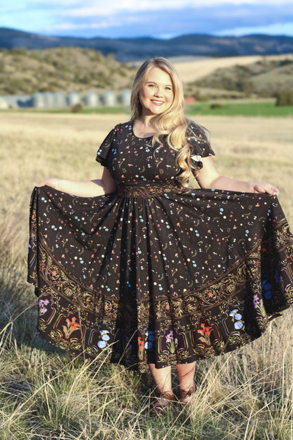 Romanian Rhapsody ~ Faye Dress