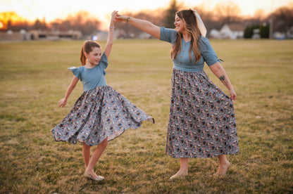 Pages & Posies ~ Rowena Maxi
