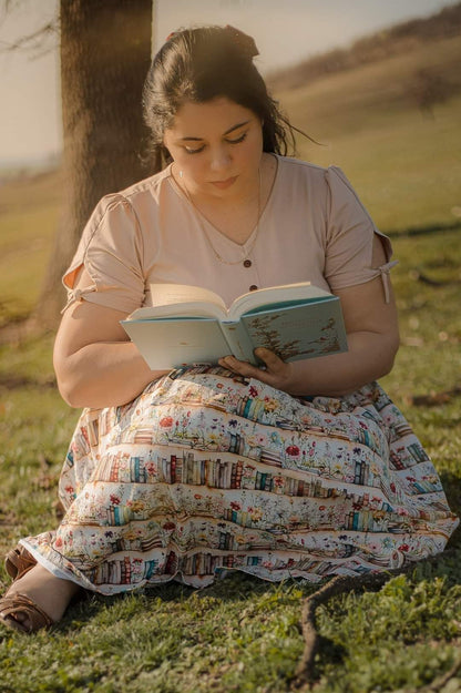 Beauty & the Books 📚🥀 ~ Rowena Dress