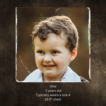 Boy's name, age, and size reference.