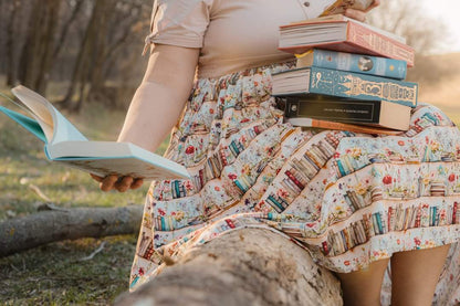 Beauty & the Books 📚🥀 ~ Rowena Dress